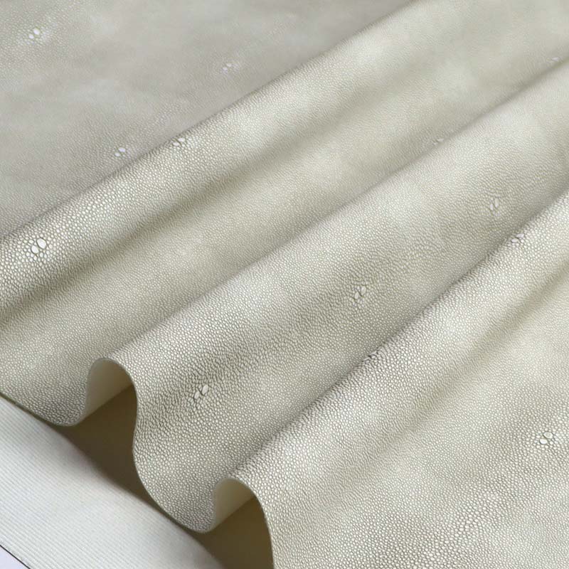 วัสดุเฟอร์นิเจอร์โซฟาหนังเทียมกันน้ำ PVC ผิวปลาปีศาจ